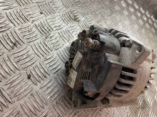 bontott RENAULT MEGANE II Generátor