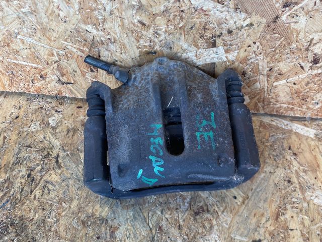 bontott RENAULT MEGANE II Jobb első Féknyereg Munkahengerrel