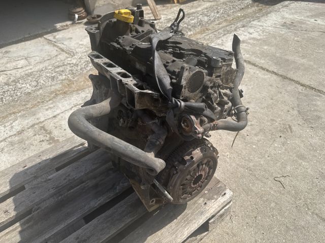 bontott RENAULT MEGANE II Motor (Fűzött blokk hengerfejjel)