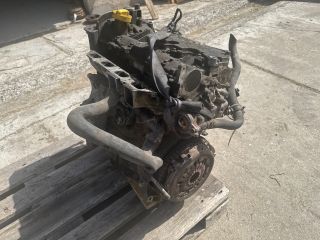 bontott RENAULT MEGANE II Motor (Fűzött blokk hengerfejjel)