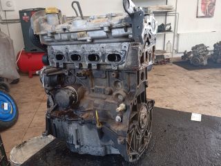 bontott RENAULT MEGANE II Motor (Fűzött blokk hengerfejjel)