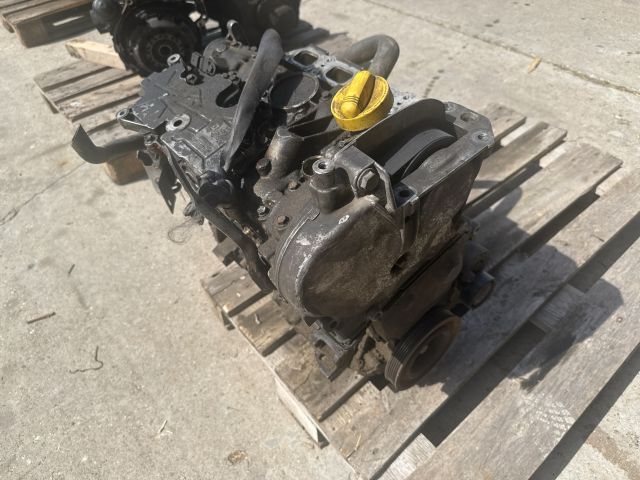 bontott RENAULT MEGANE II Motor (Fűzött blokk hengerfejjel)