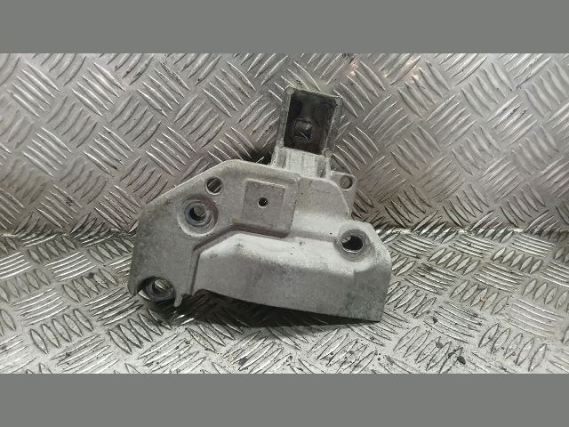 bontott RENAULT MEGANE II Motor Tartó Bak (Fém)