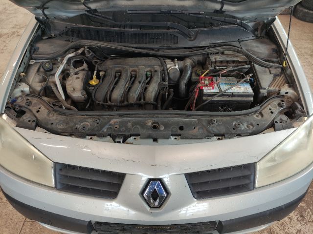 bontott RENAULT MEGANE II Motor Tartó Bak Jobb