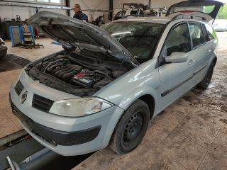 bontott RENAULT MEGANE II Motor Tartó Bak Jobb