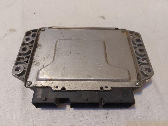 bontott RENAULT MEGANE II Motorvezérlő