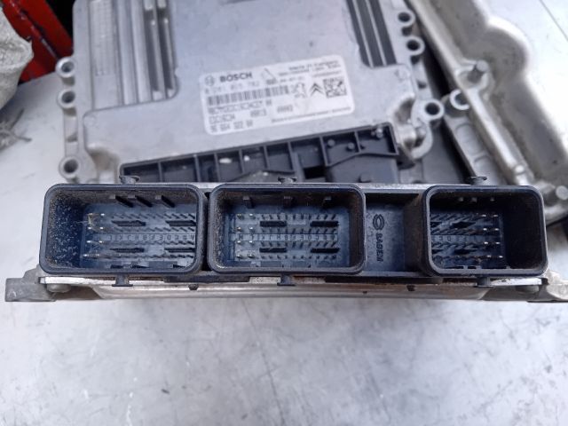 bontott RENAULT MEGANE II Motorvezérlő