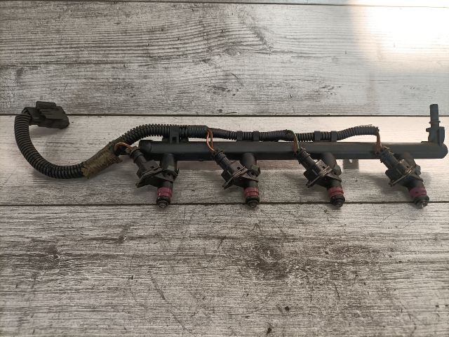 bontott RENAULT MEGANE II Porlasztó (1 db)