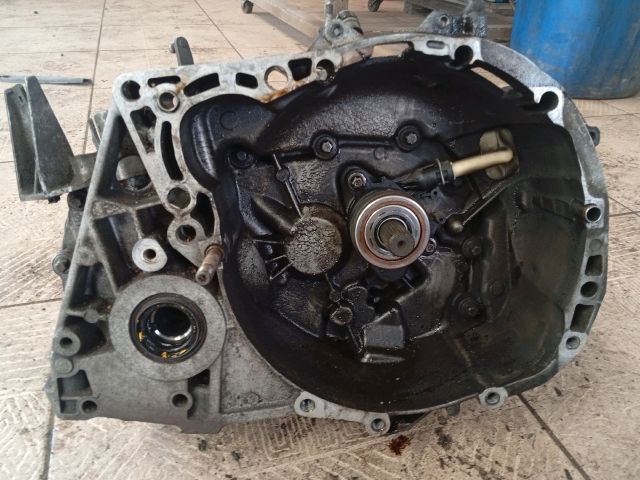 bontott RENAULT MEGANE II Váltó (Mechanikus)