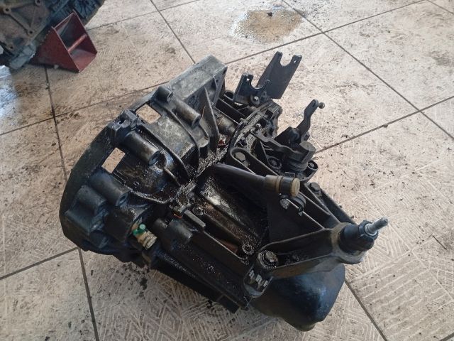 bontott RENAULT MEGANE II Váltó (Mechanikus)