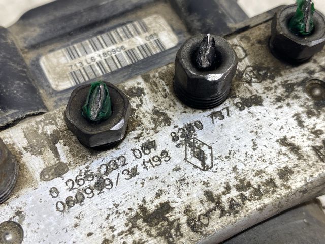 bontott RENAULT MEGANE II ABS Kocka