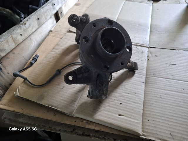 bontott RENAULT MEGANE II Bal első Csonkállvány Kerékaggyal