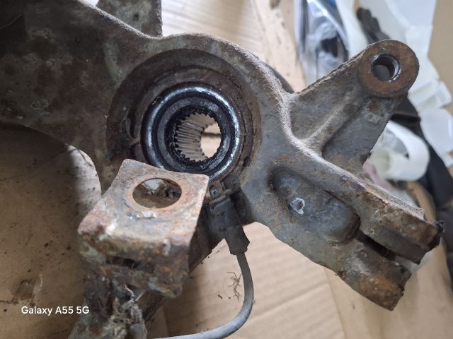 bontott RENAULT MEGANE II Bal első Csonkállvány Kerékaggyal