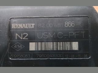 bontott RENAULT MEGANE II Biztosítéktábla Motortér