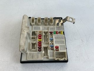 bontott RENAULT MEGANE II Biztosítéktábla Motortér