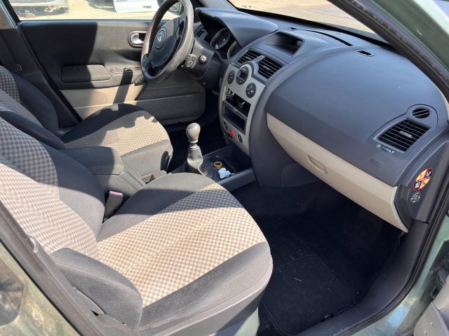 bontott RENAULT MEGANE II Hátsó Kipufogó Dob