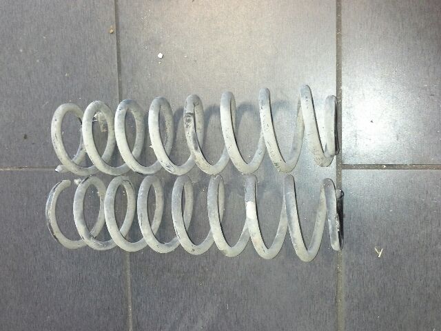 bontott RENAULT MEGANE II Hátsó Rugó Pár