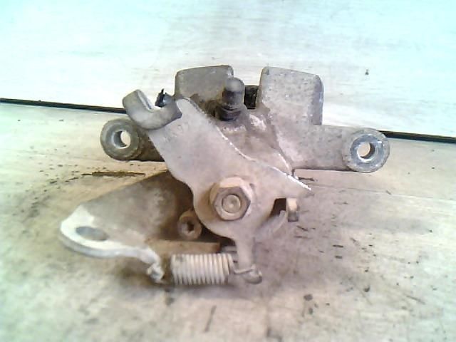 bontott RENAULT MEGANE II Jobb hátsó Féknyereg Munkahengerrel