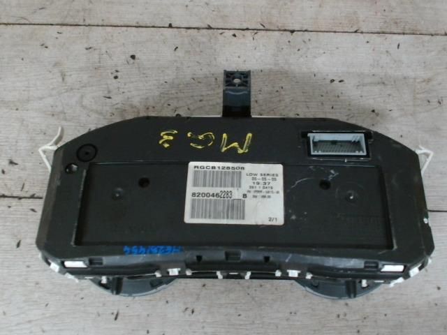 bontott RENAULT MEGANE II Kilométeróra