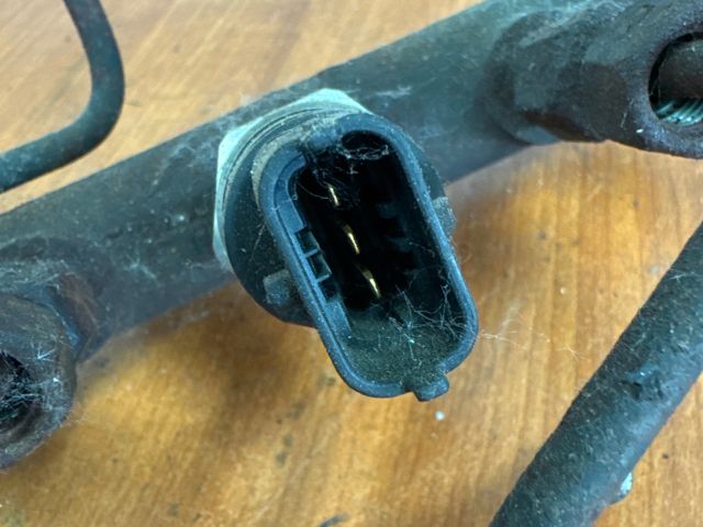 bontott RENAULT MEGANE II Közösnyomócső