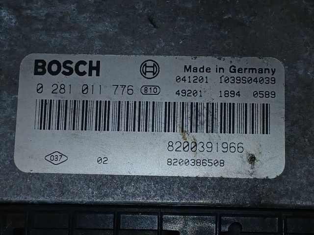 bontott RENAULT MEGANE II Motorvezérlő