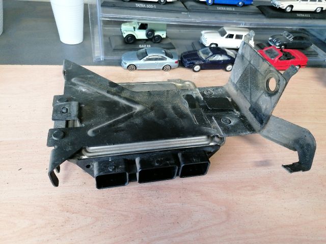 bontott RENAULT MEGANE II Motorvezérlő