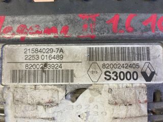 bontott RENAULT MEGANE II Motorvezérlő