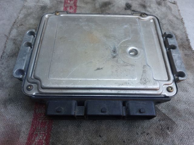 bontott RENAULT MEGANE II Motorvezérlő