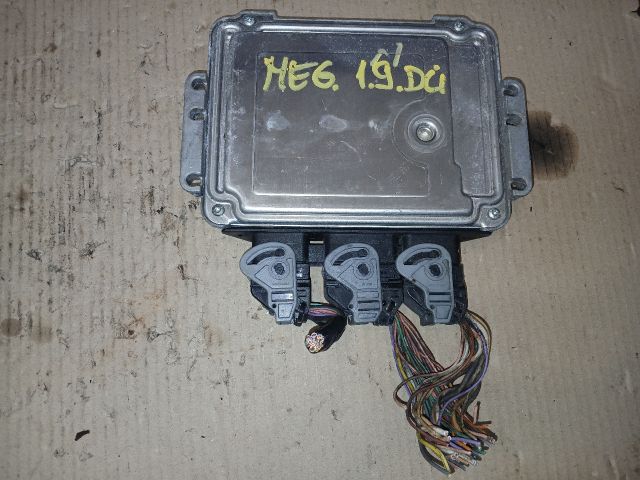 bontott RENAULT MEGANE II Motorvezérlő