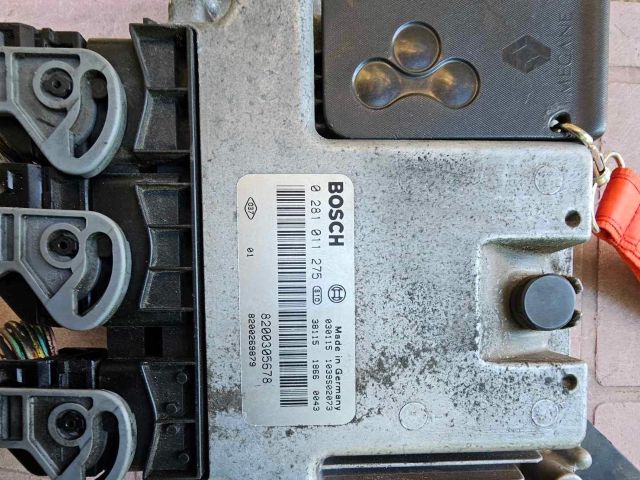 bontott RENAULT MEGANE II Motorvezérlő