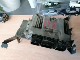 bontott RENAULT MEGANE II Motorvezérlő