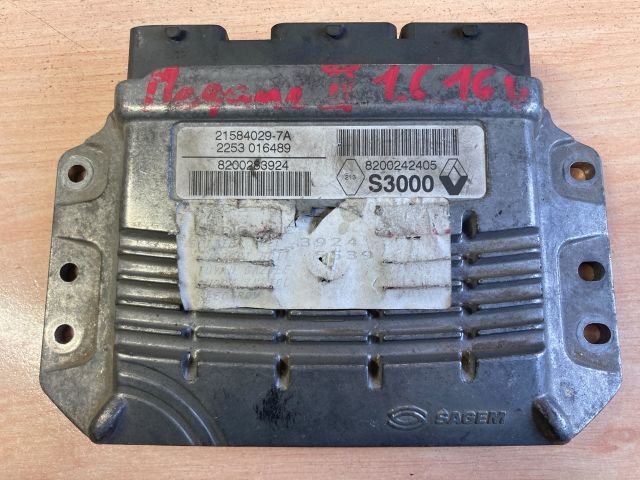 bontott RENAULT MEGANE II Motorvezérlő