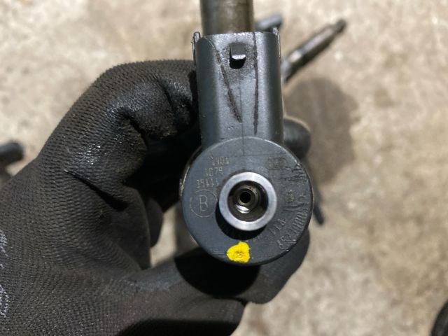 bontott RENAULT MEGANE II Porlasztó Sor / Híd