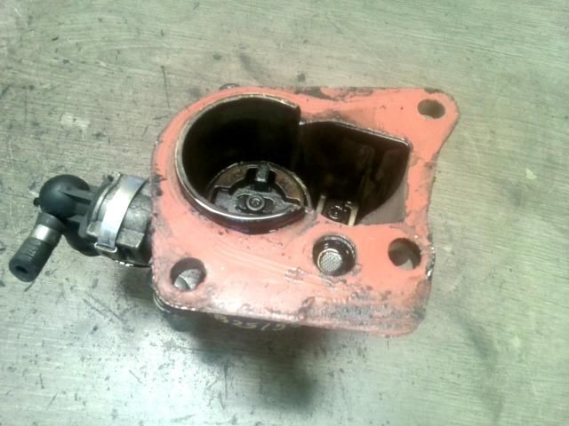 bontott RENAULT MEGANE II Vákumpumpa