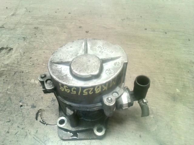 bontott RENAULT MEGANE II Vákumpumpa