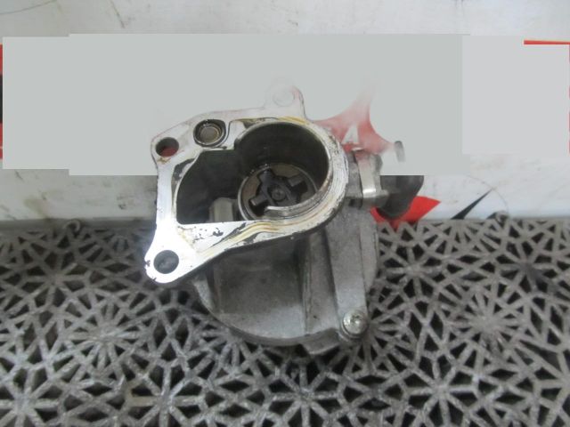 bontott RENAULT MEGANE II Vákumpumpa