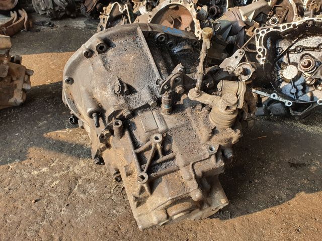 bontott RENAULT MEGANE II Váltó (Mechanikus)