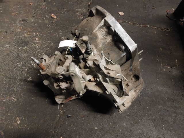 bontott RENAULT MEGANE II Váltó (Mechanikus)