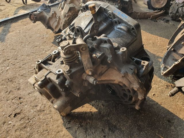 bontott RENAULT MEGANE II Váltó (Mechanikus)