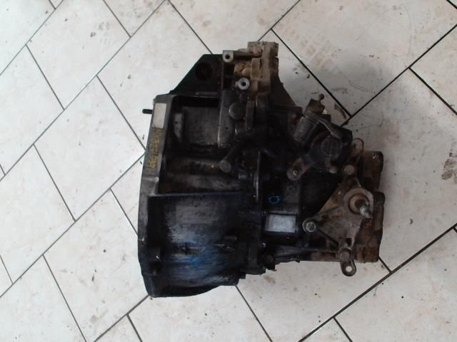 bontott RENAULT MEGANE II Váltó (Mechanikus)