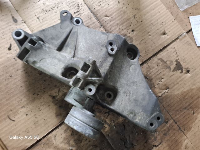 bontott RENAULT MEGANE II Generátor Tartó Bak