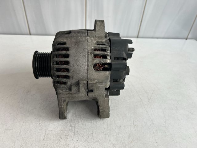 bontott RENAULT MEGANE II Generátor