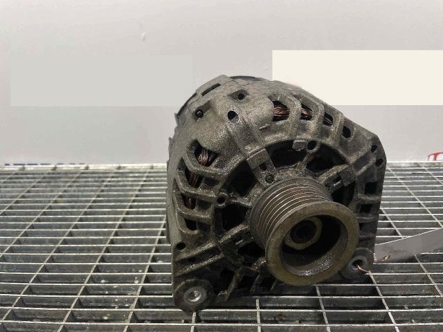 bontott RENAULT MEGANE II Generátor