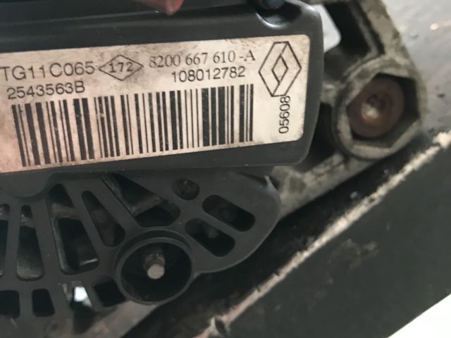 bontott RENAULT MEGANE II Generátor