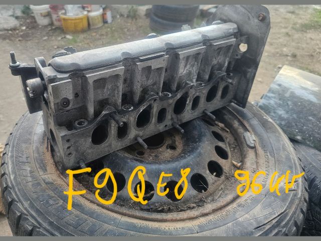 bontott RENAULT MEGANE II Hengerfej