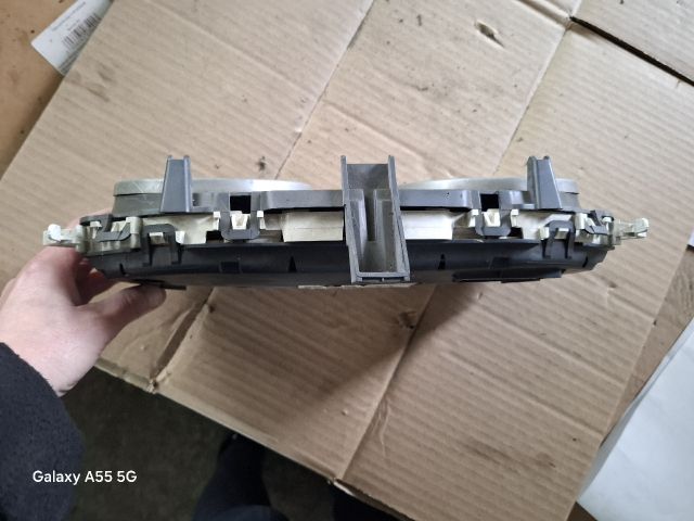 bontott RENAULT MEGANE II Kilométeróra