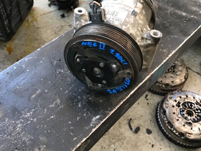 bontott RENAULT MEGANE II Klímakompresszor