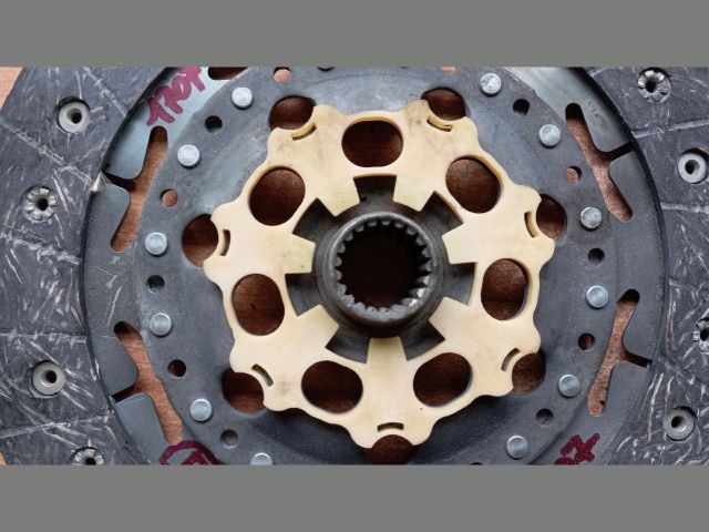 bontott RENAULT MEGANE II Kuplung Szett (Szerkezet, Tárcsa)