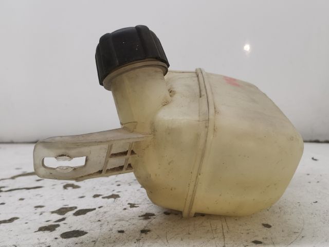 bontott RENAULT MEGANE II Kiegyenlítő Tartály