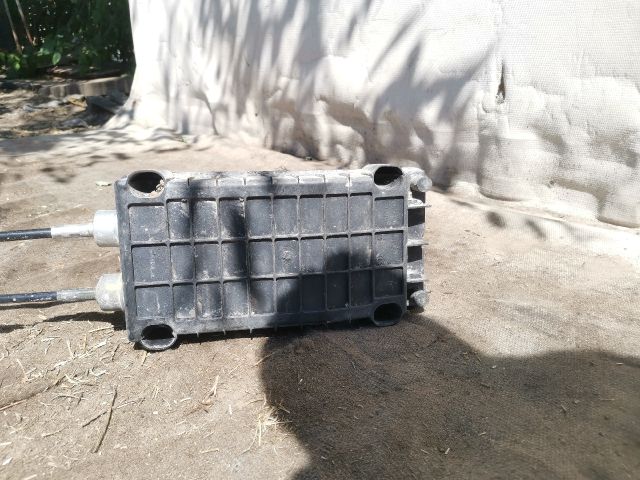 bontott RENAULT MEGANE II Váltó Kulissza